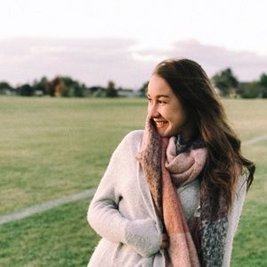 Meet your Posher, Karina